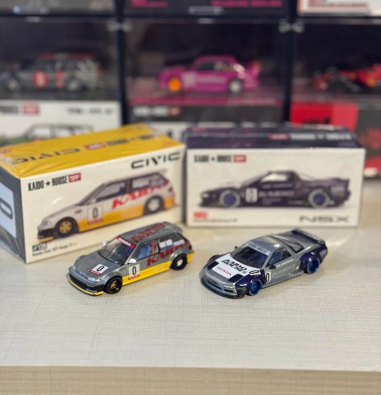 Mini GT Chase Kaido House - Valor Unidade - Brinquedos e Jogos