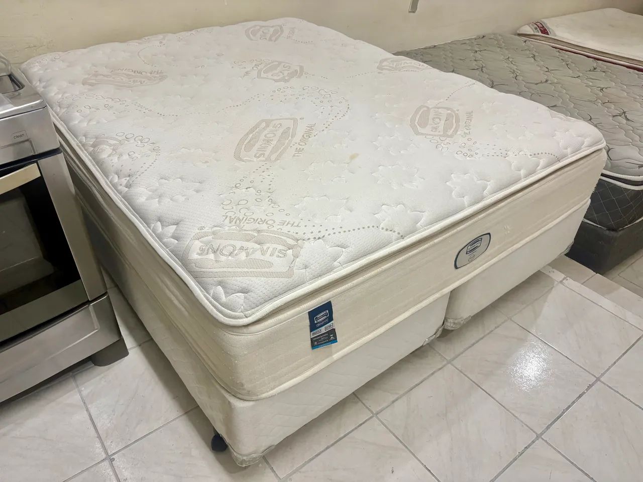 Cama box de casal Queen , cama Queen  - Foto 4