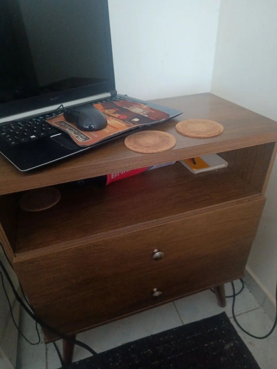 2 criados mudos - Foto 2