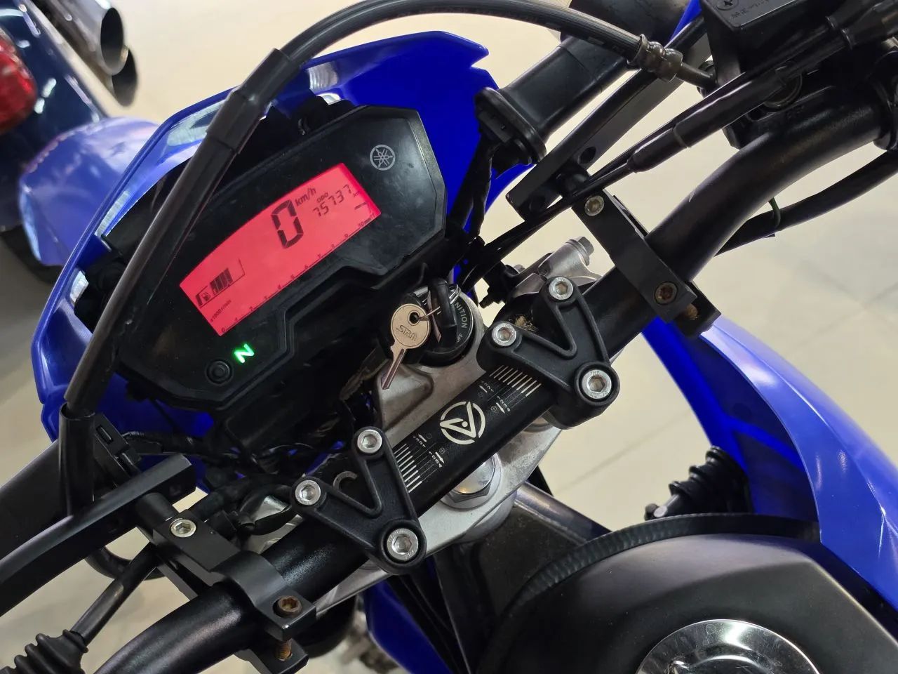 YAMAHA XTZ 250 LANDER - 2017 - Foto 4