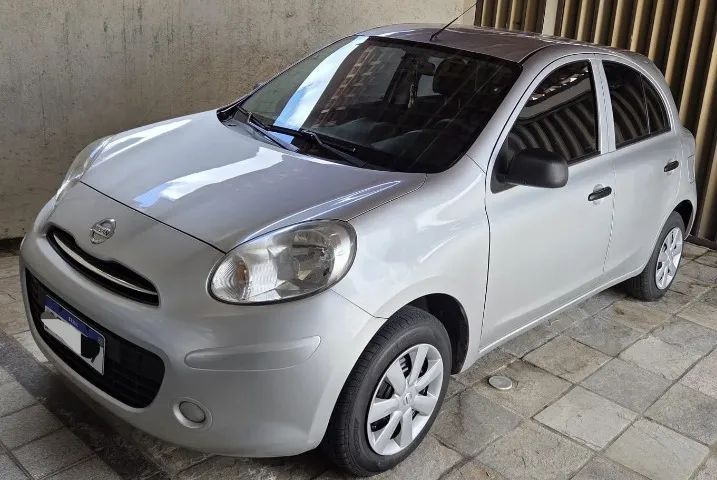 Nissan March 1.0 16V FLEX FUEL 5P 2013