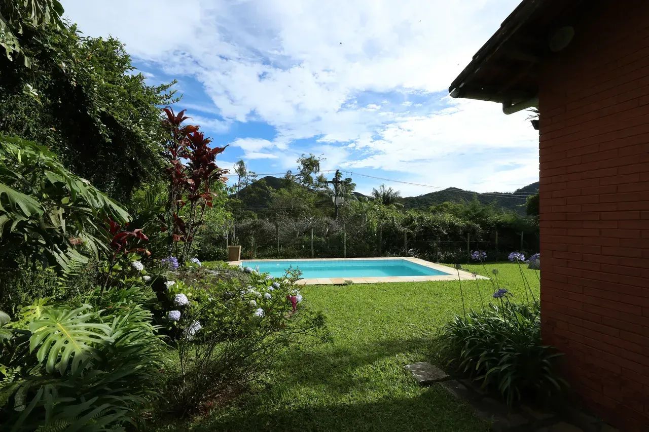 Casa com 3 quartos em Carlos Guinle - Teresópolis - RJ - Foto 3