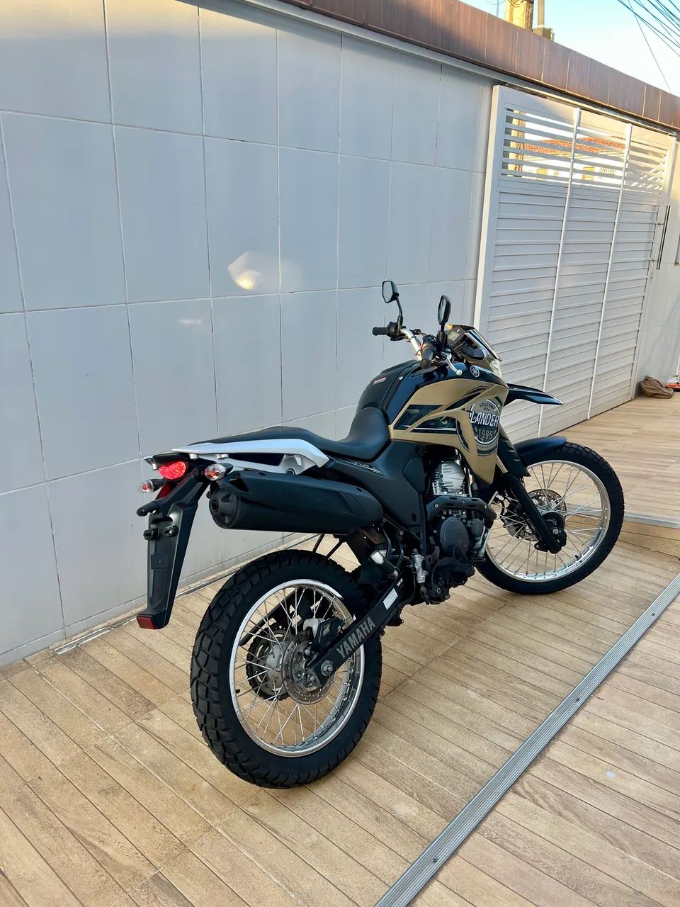 Lander 250 2021 - Foto 2