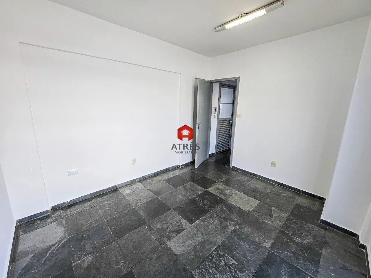 Sala comercial com 27m² localizado no Setor Bueno. - Foto 3