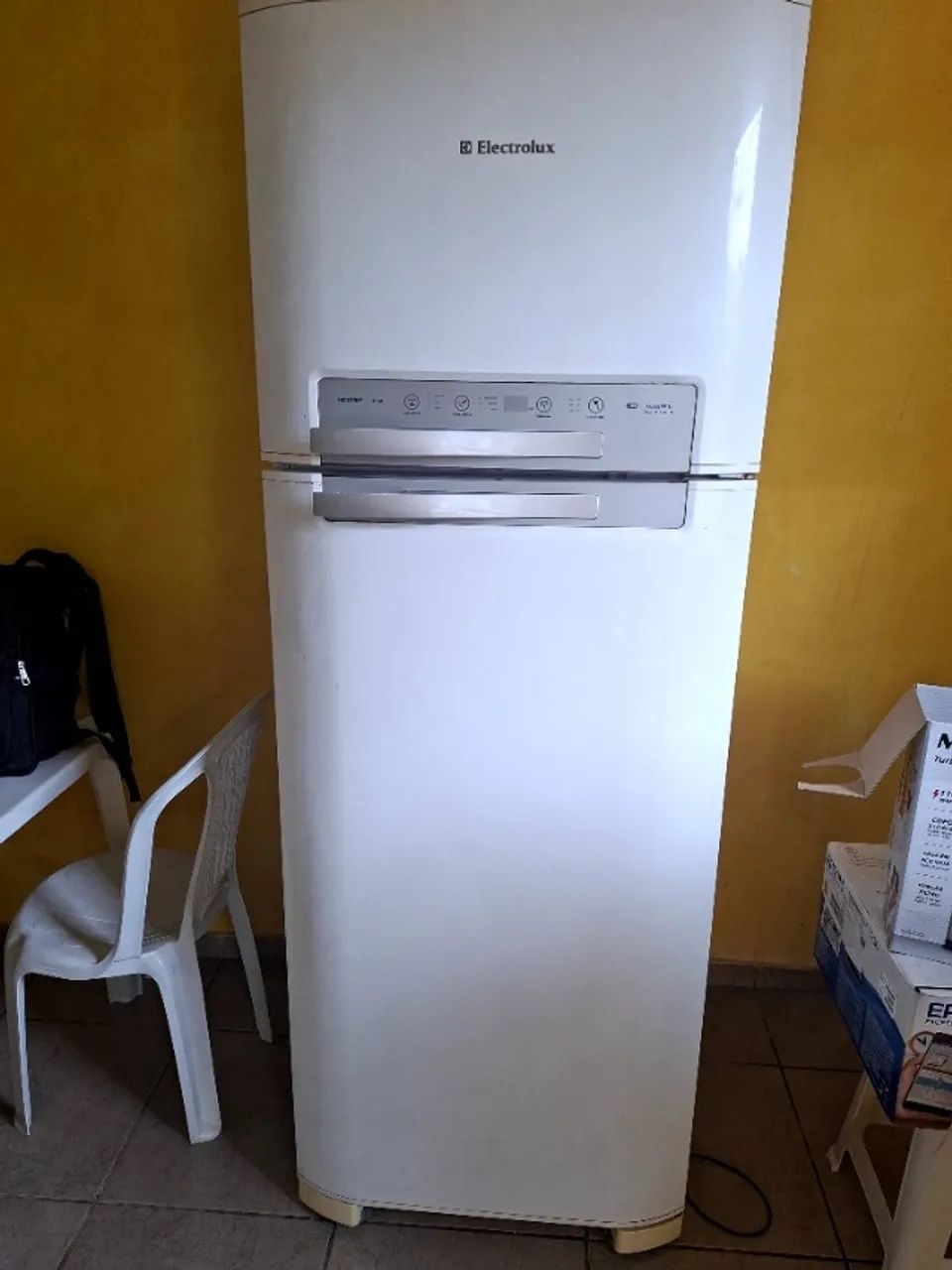 Geladeira Electrolux Frost Free DF50 - Foto 3