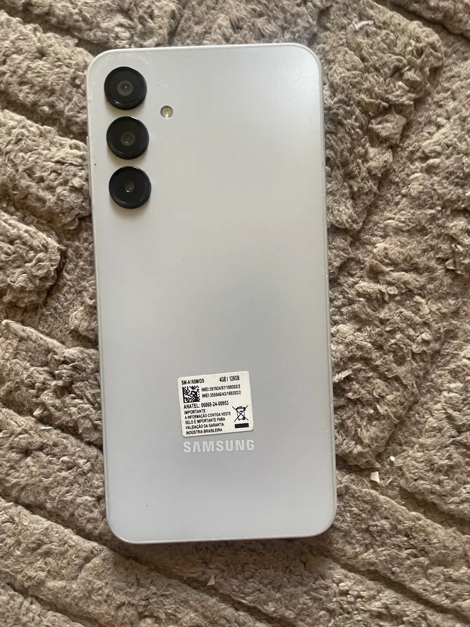 Vende celular Samsung A16  - Foto 2