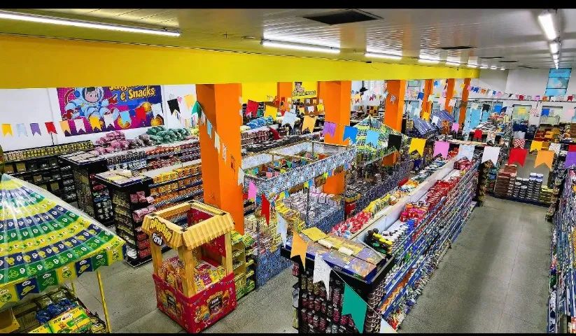 GÔNDOLAS, CHECKOUTS E EQUIPAMENTOS PARA LOJA - LOTE COMPLETO - Foto 5