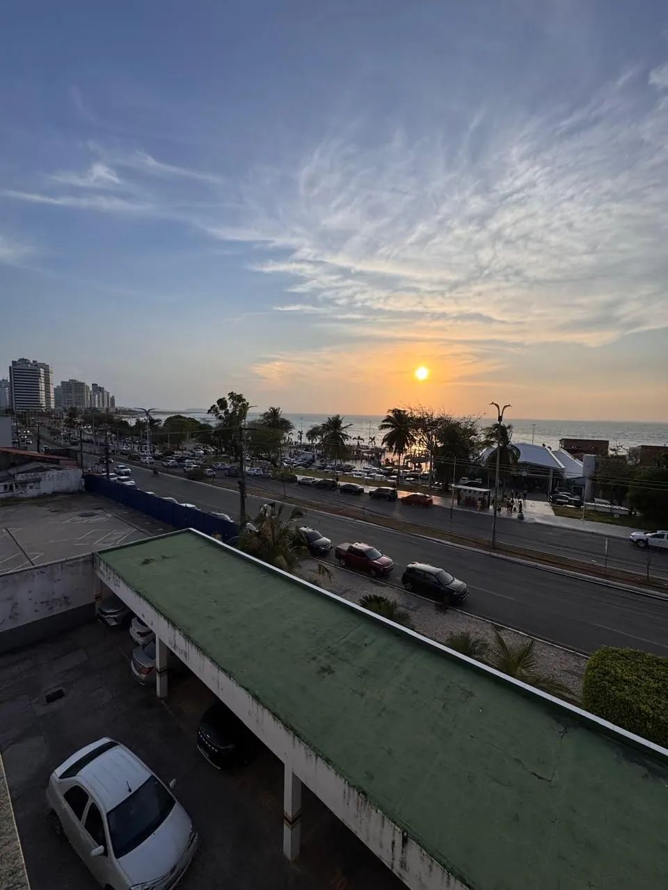 VENDO EDIFÍCIO LIDO 180 M² - Foto 2