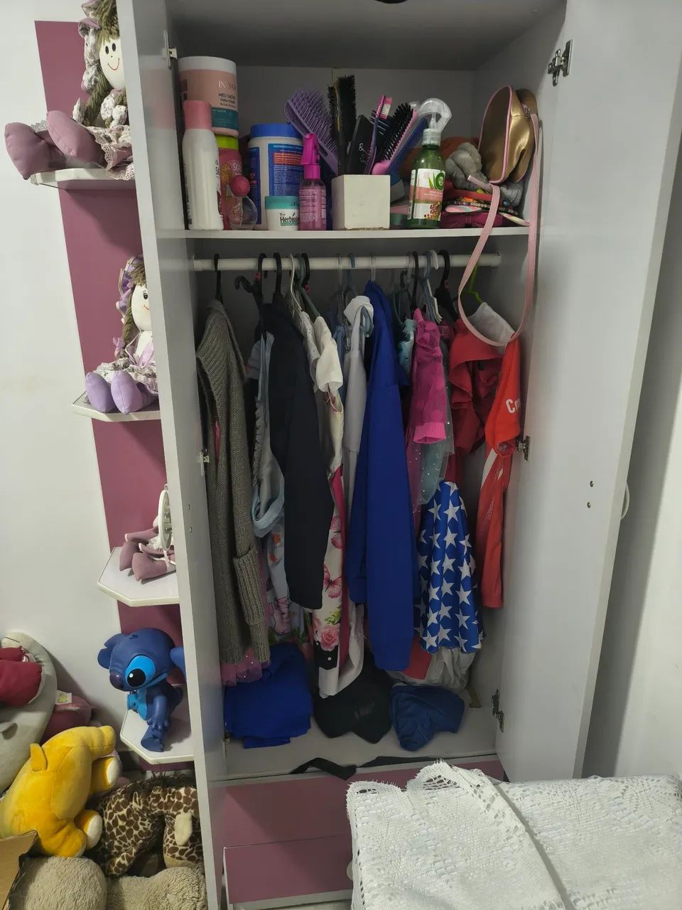 Guarda roupa infantil + cômoda. - Foto 2