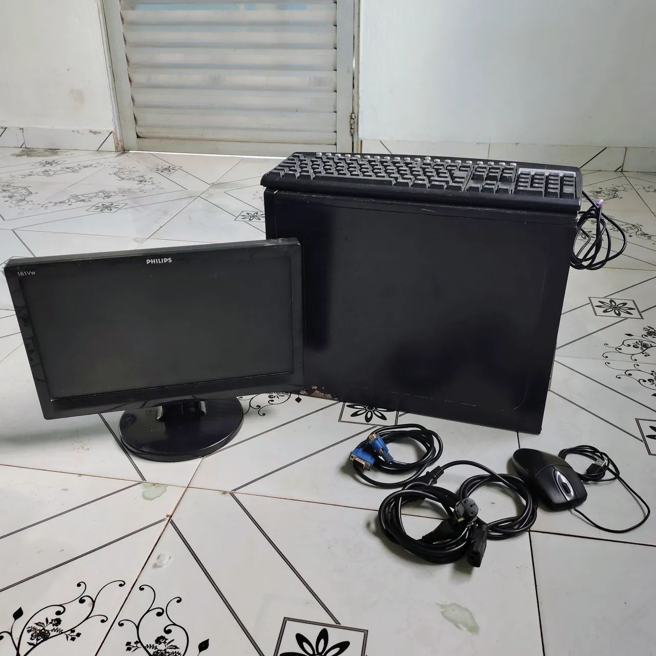 Vendo Pc velho completo