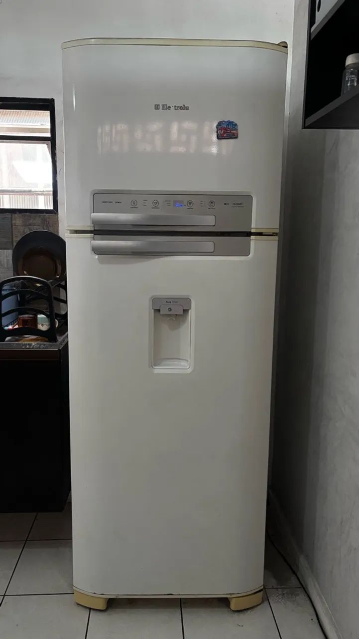 Geladeira Eletrolux