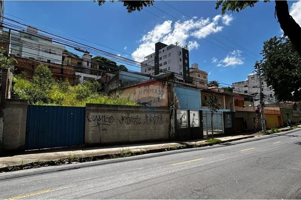 Lote com 360 m² Bairro Liberdade - Próximo à UFMG