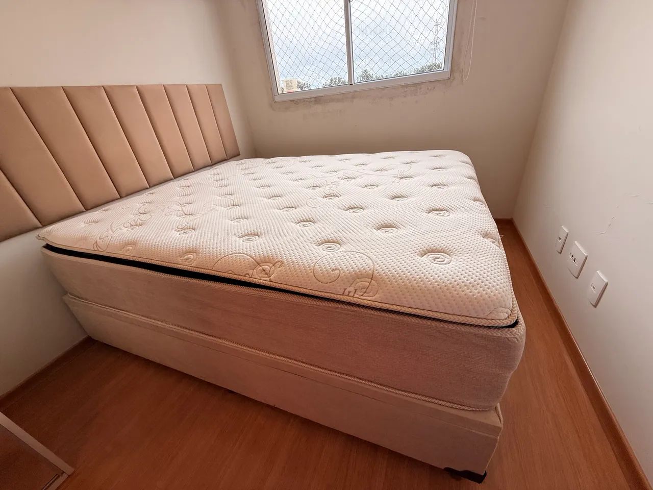 CAMA QUEEN COM BASE BAÚ R$ 2.000,00 - Foto 5