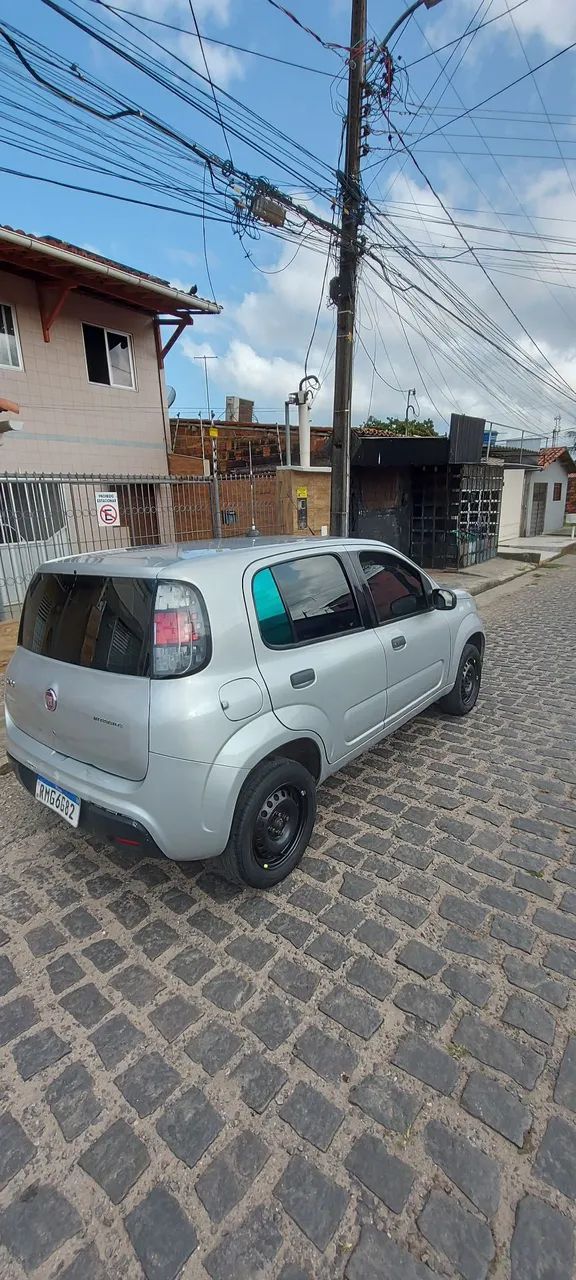 Fiat Uno UNO ATTRACTIVE 1.0 Fire Flex 8V 5p 2021