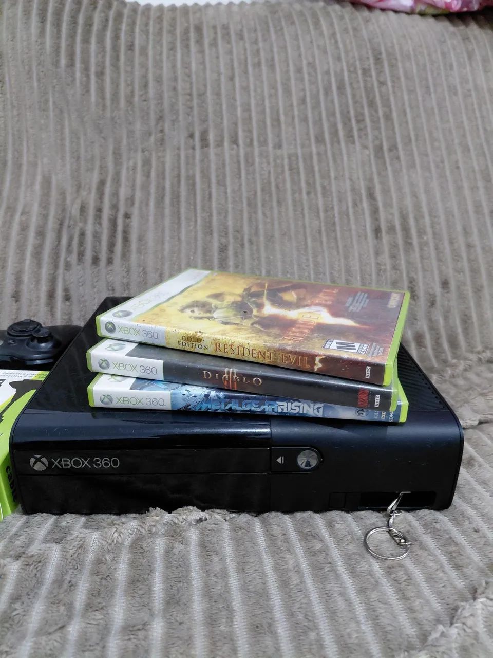 Xbox 360 Super Slim - Foto 2