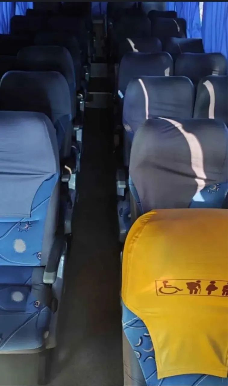 VENDO MICROÔNIBUS DW9 2013 - Foto 4