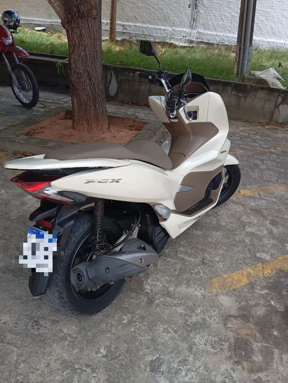 PCX DLX AUTOMÁTICA 150C - Foto 5