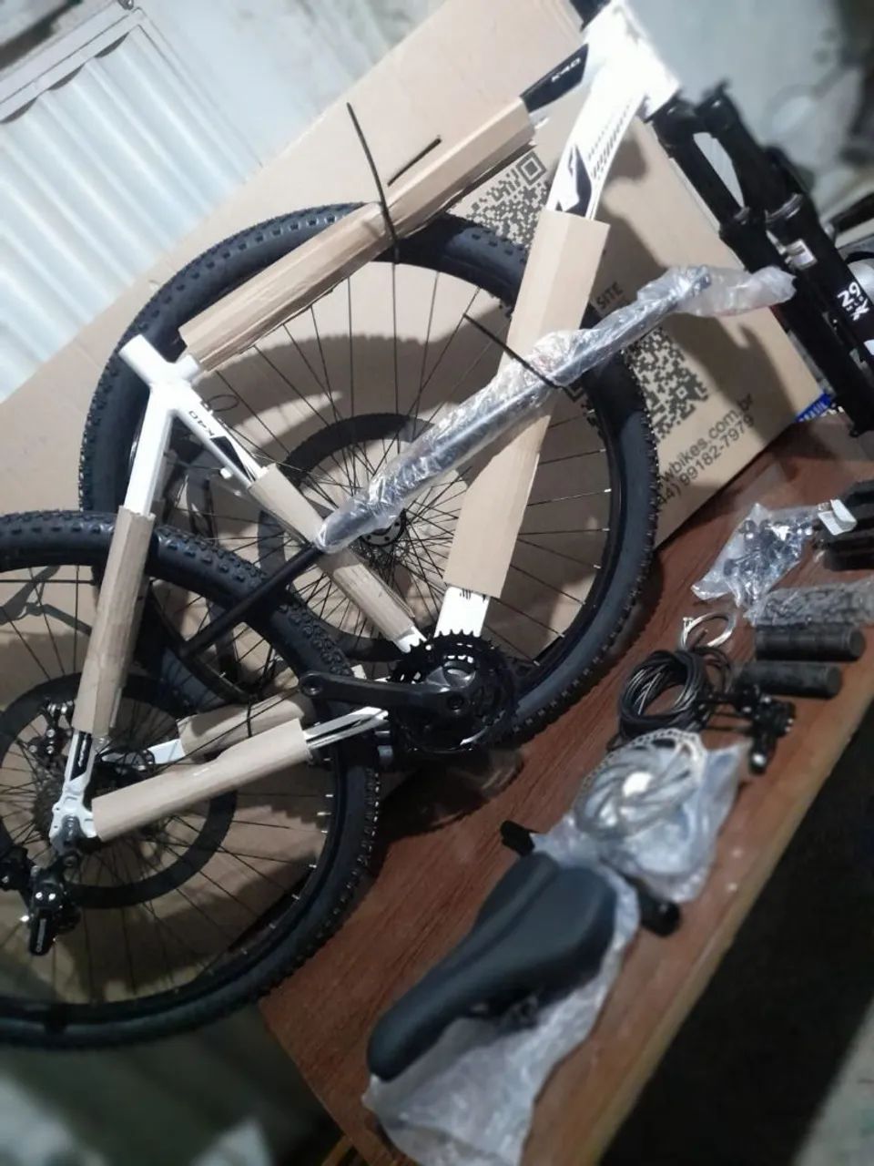 Bike aro 29 nova na Caixa 