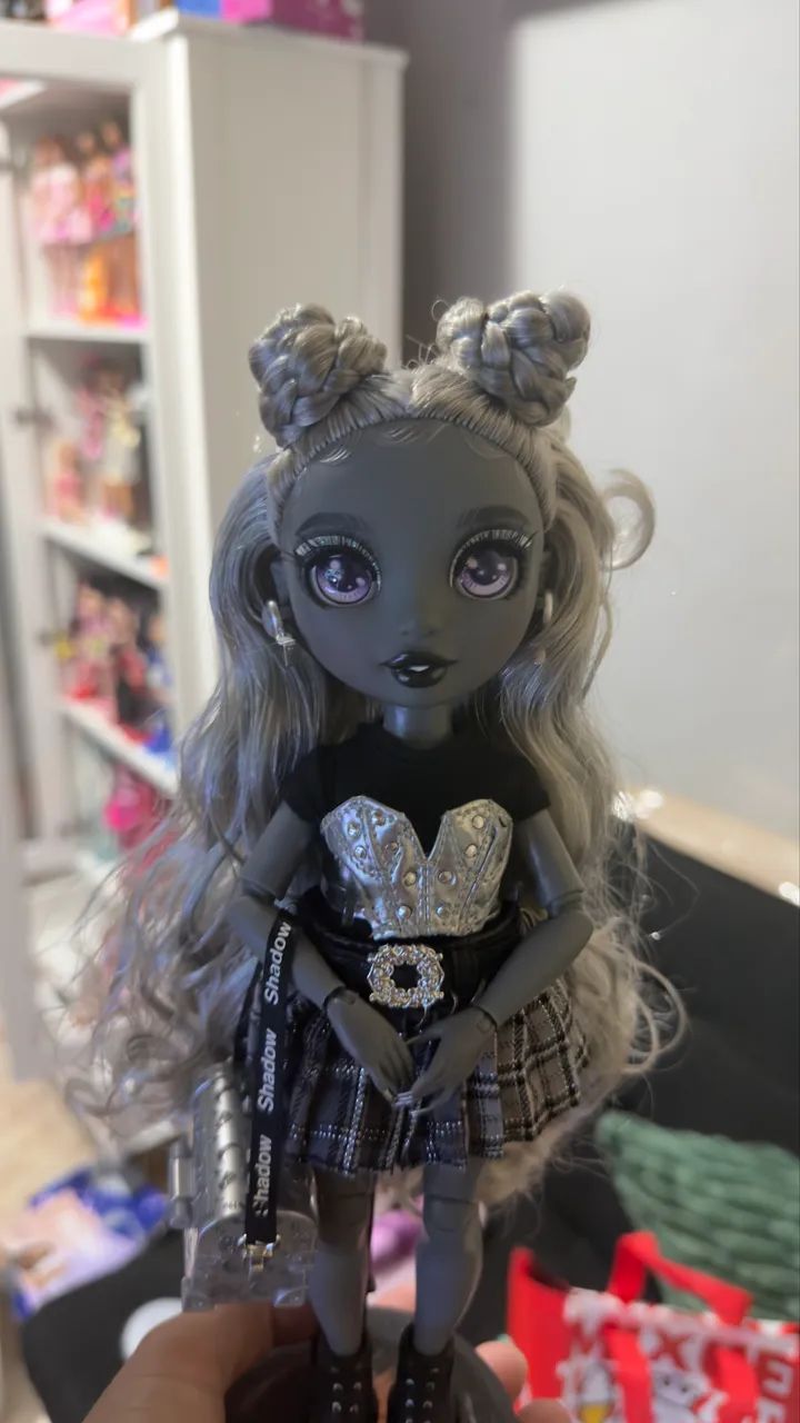 Boneca Shadow high luna 