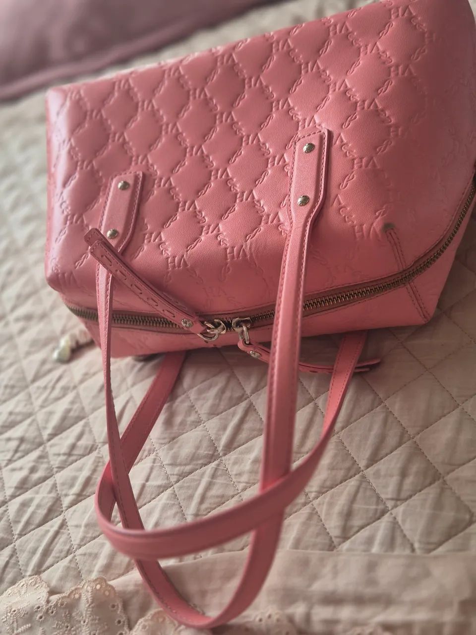 Bolsa Victor Hugo original com chaveiro  - Foto 2