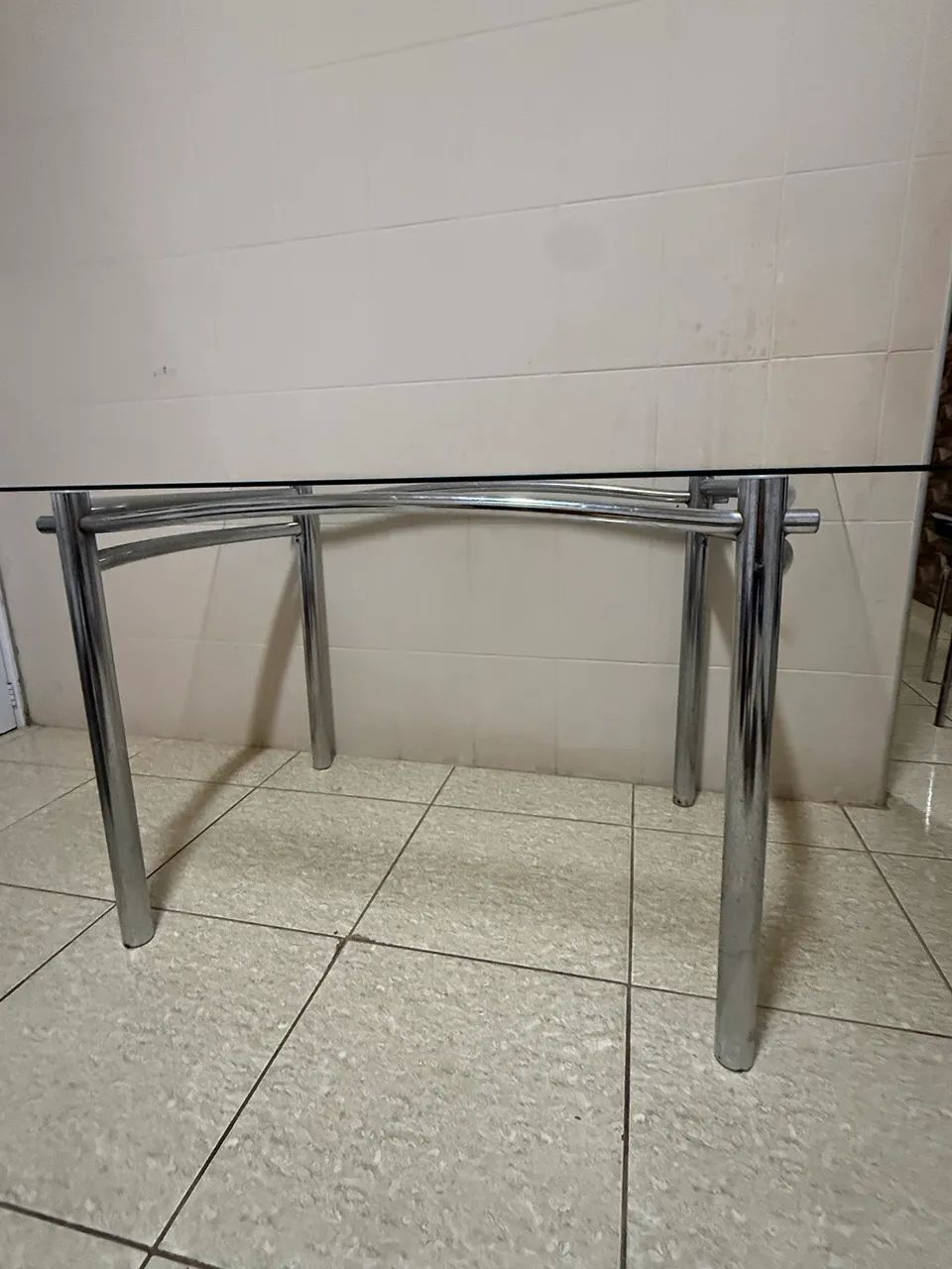 Vende-se mesa de vidro - Foto 2