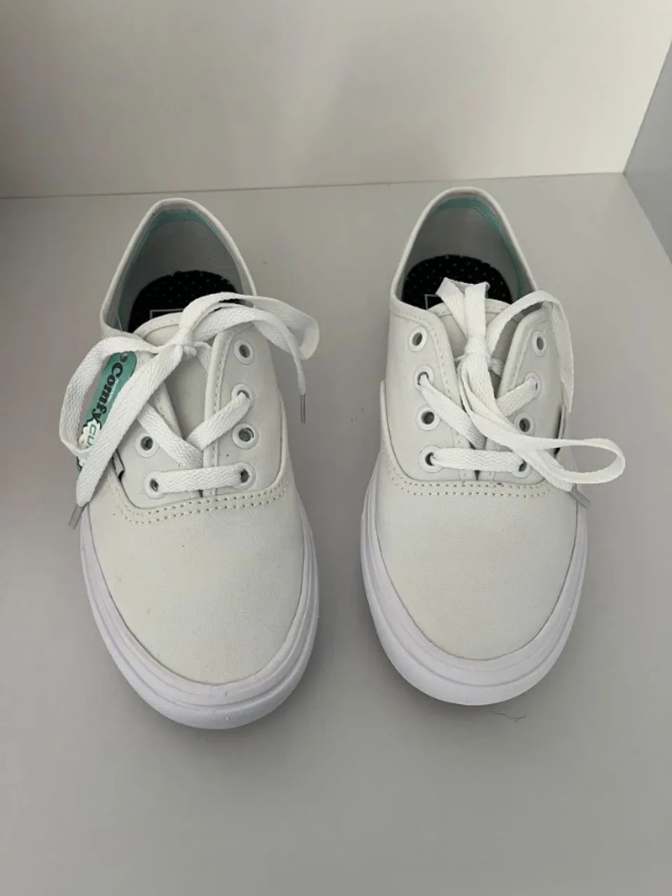 Tênis Vans ComfyCush Authentic Branco NOVO Tam 35 - Foto 2