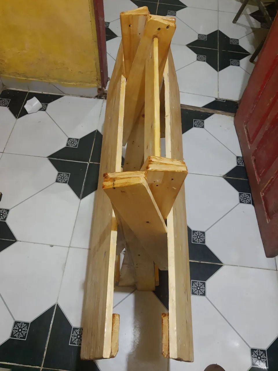 Mesa dobrável de madeira  - Foto 3