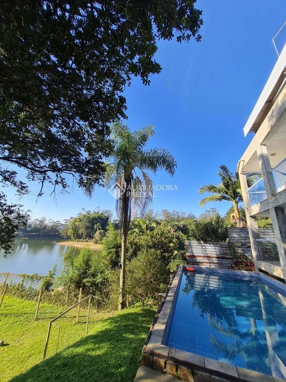 Oportunidade de venda: Fazenda com 600m² e 7 dormitórios/quartos em Dos Finco
