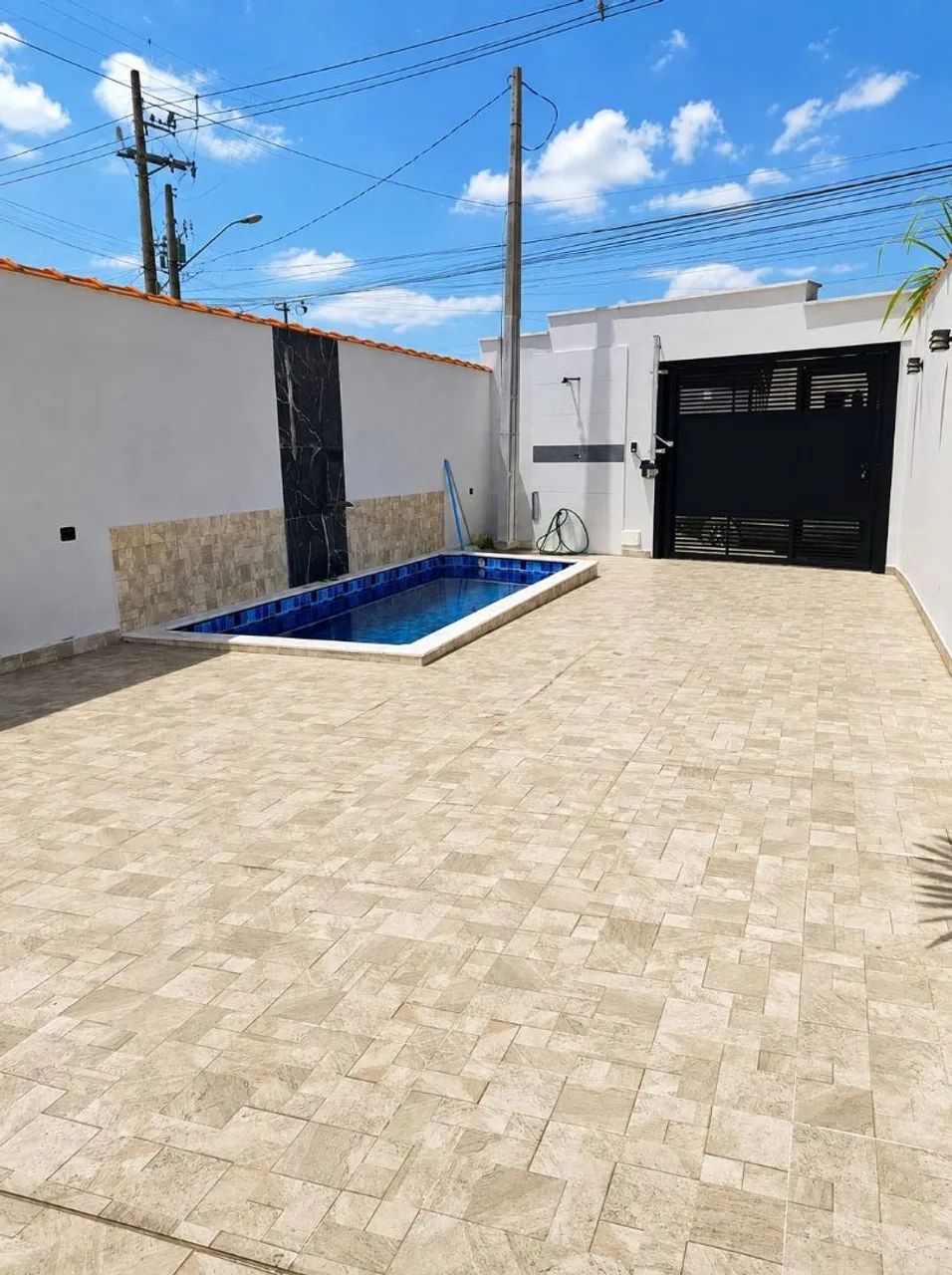 Casa nova pé na areia em Mongaguá! 