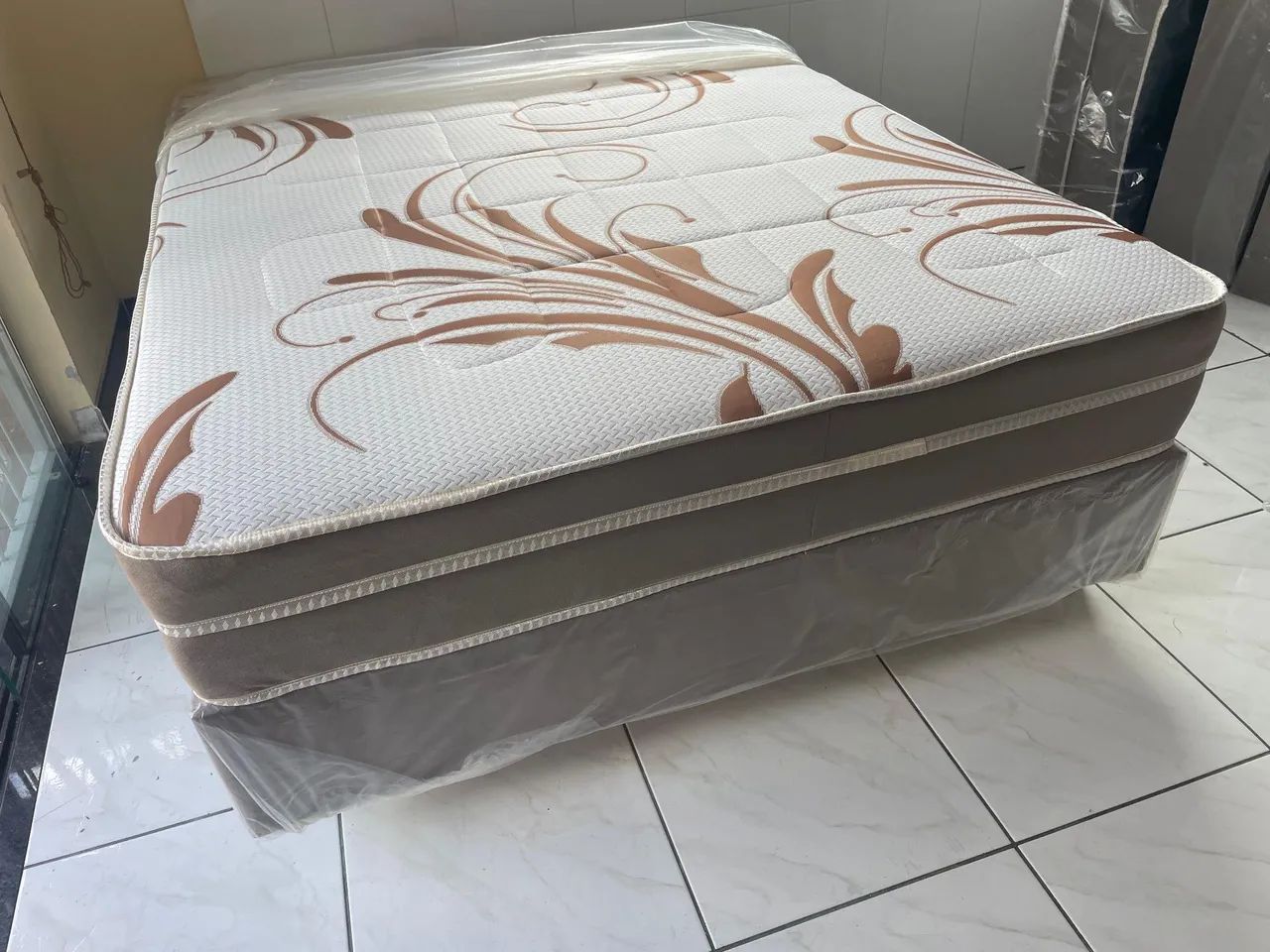 Cama casal colchão e base  - Foto 5