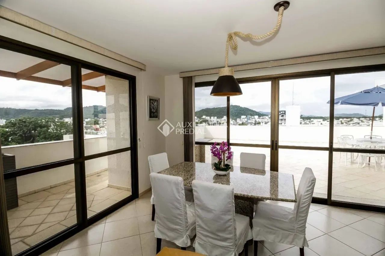 Imóvel para aluguel com 150 metros quadrados com 2 quartos - Foto 3