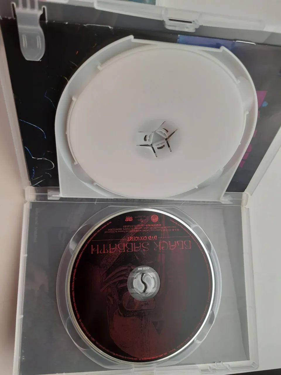 DVD e CD Black Sabbath - Live Gathered in Their Masses - Foto 4