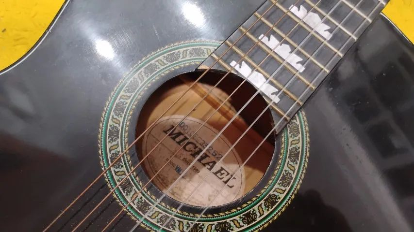 Violão Michael Com Rastilho Elétrico Bom Estado - Foto 2