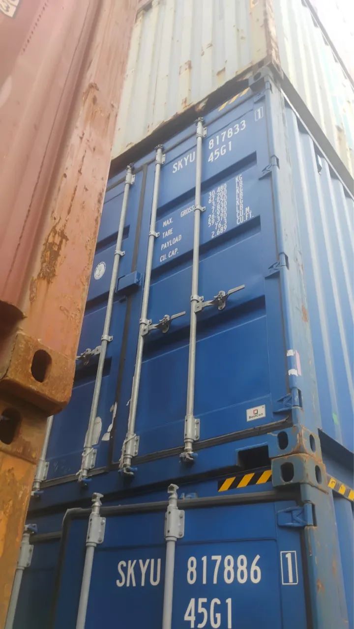 Container 