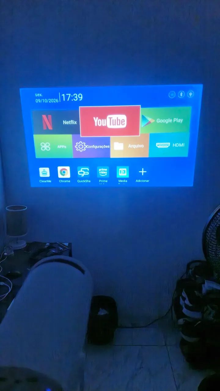 Projetor Smart Android + Tripé ajustável - Foto 5