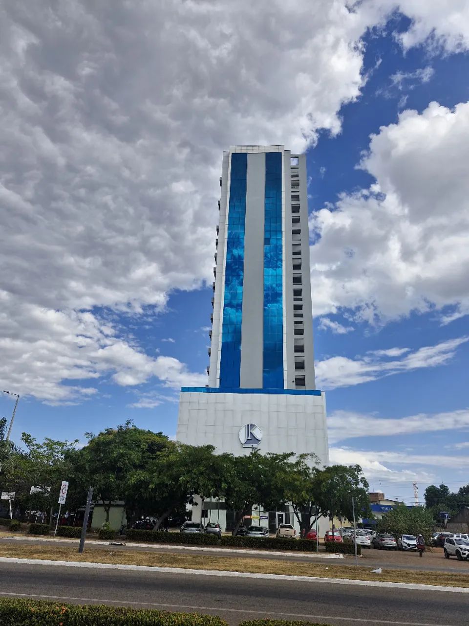 Aluga se sala comercial 90mts  Edf. JK Busines - Foto 4