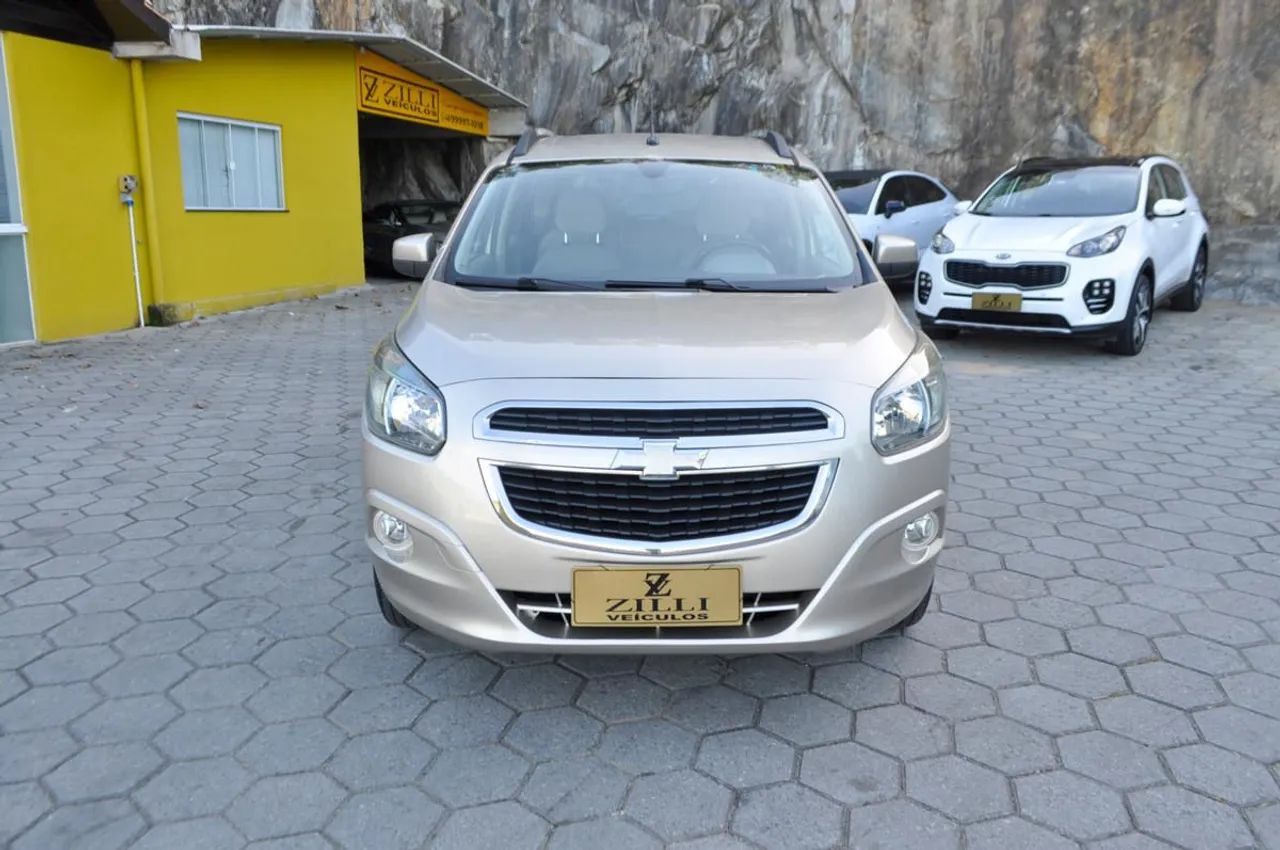 Chevrolet Spin LTZ 1.8 8V Econo.flex 5P Aut. 2014 - Foto 2