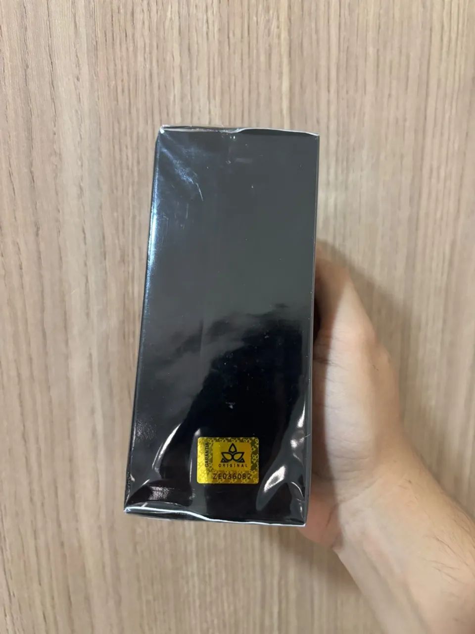 Perfume 212 vip black - Foto 2