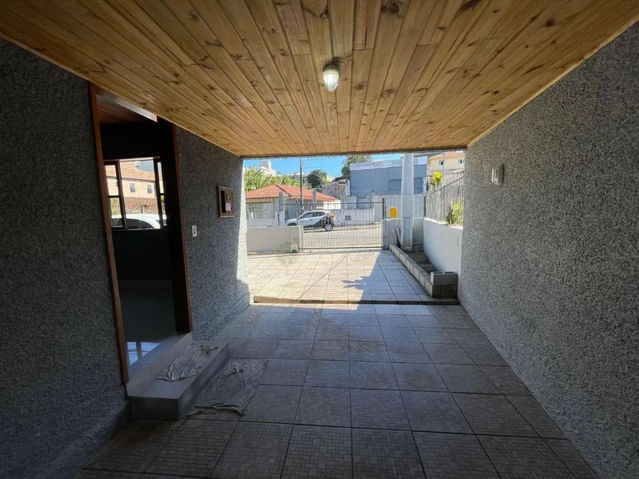 Casa com 2 quartos e edícula para Alugar em Florianópolis. - Foto 4