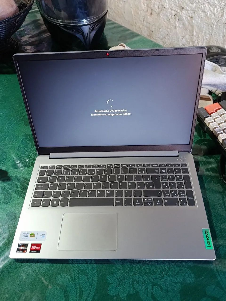 Notebook Lenovo - IdeaPad 1 R3