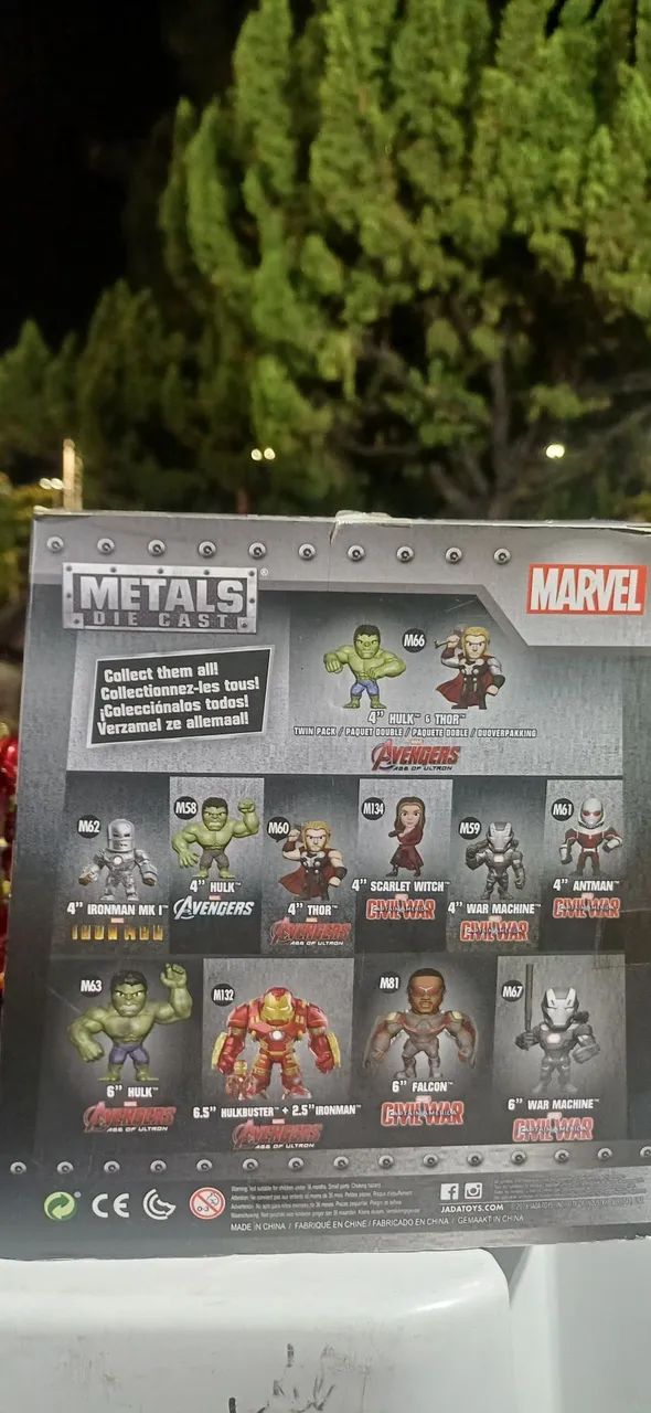 Boneco metalfigs Falcon diecast 6 polegadas - Foto 2