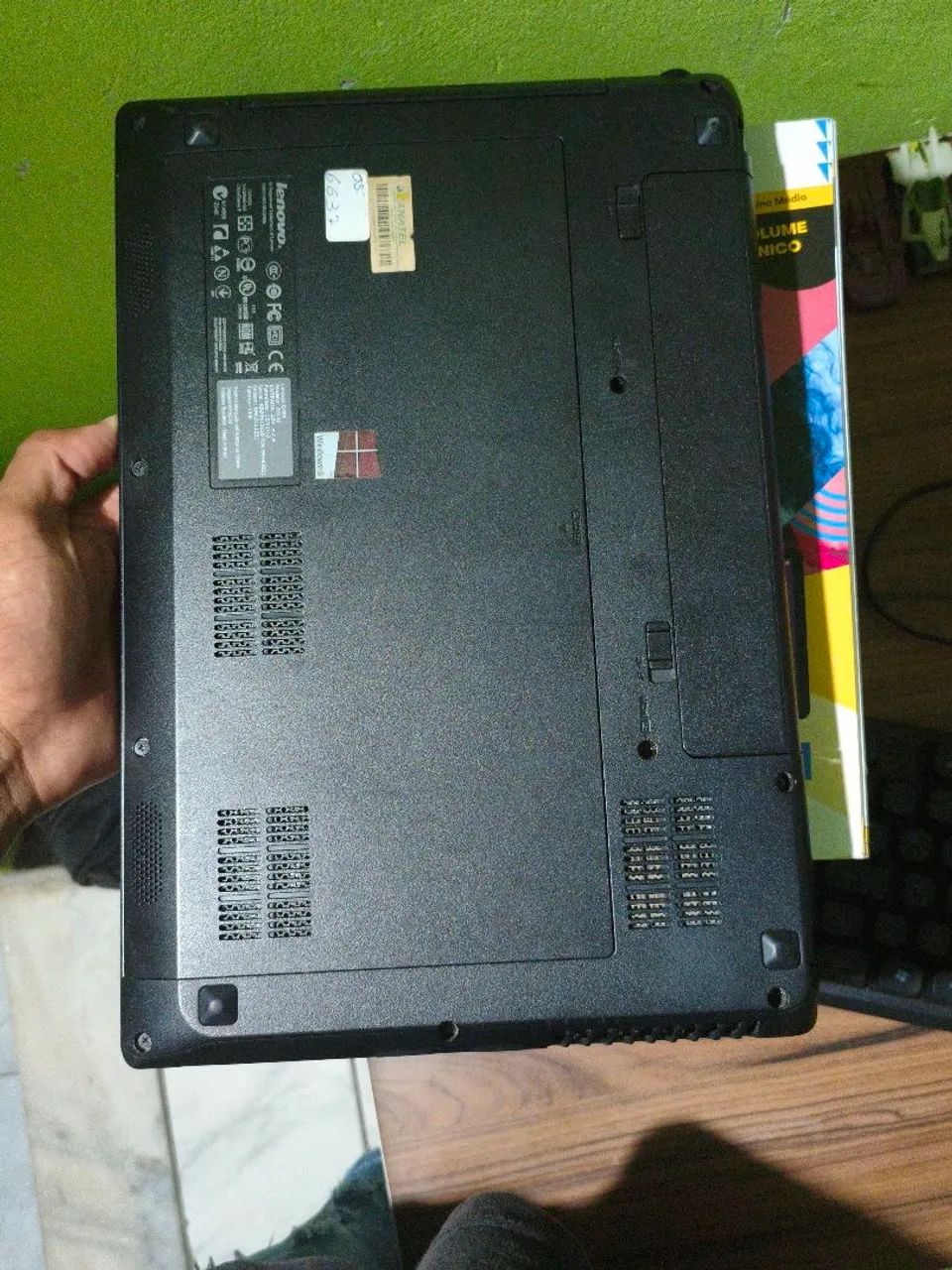 Vende-se Notebook Semi novo Instalado o Linux - Foto 3
