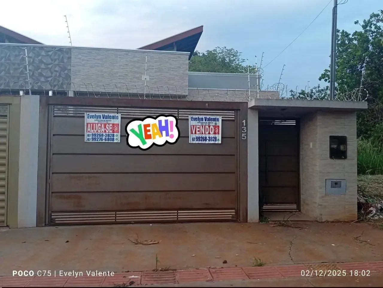Linda Casa Com 03 Quartos e Espaço Gourmet!