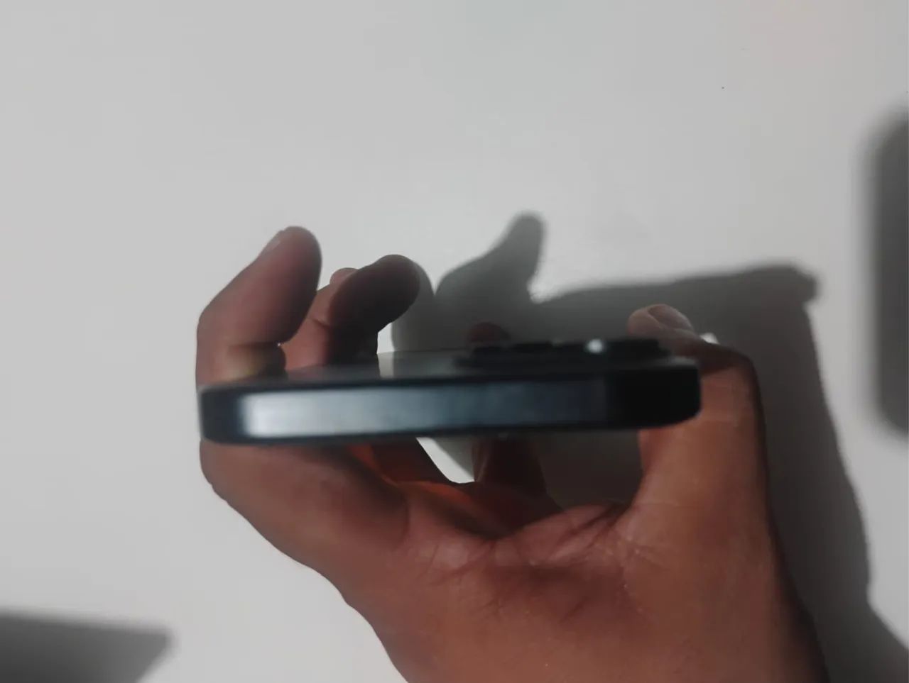 Iphone 15 - 128gb - preto (extra) - Foto 3
