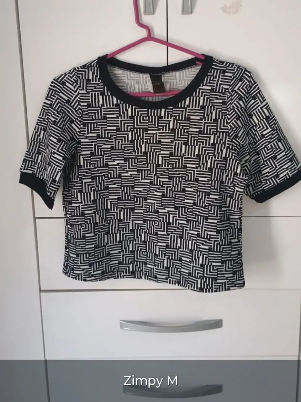 6 blusas e tops - Foto 2