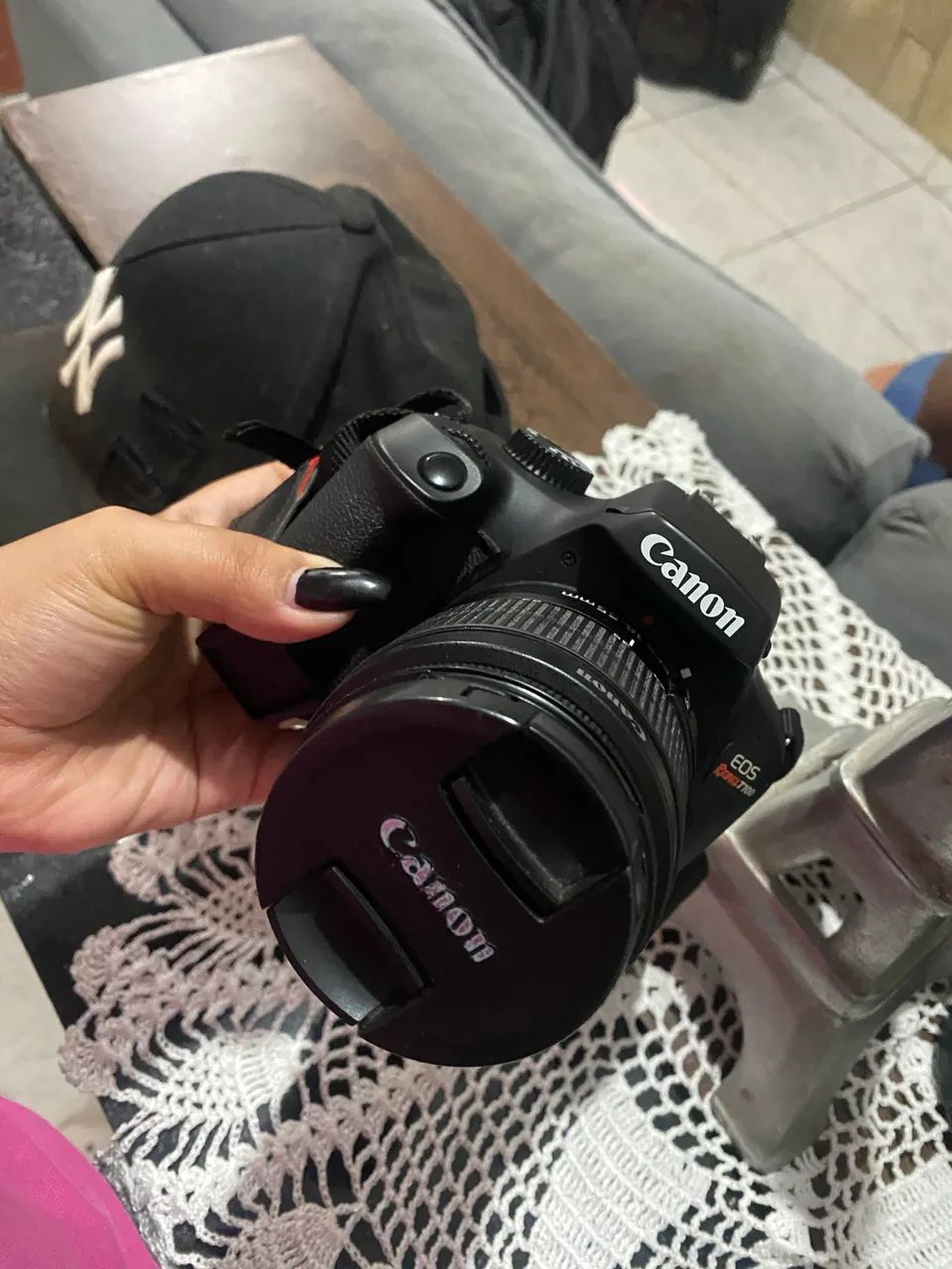 Câmera Canon T100 - Foto 2