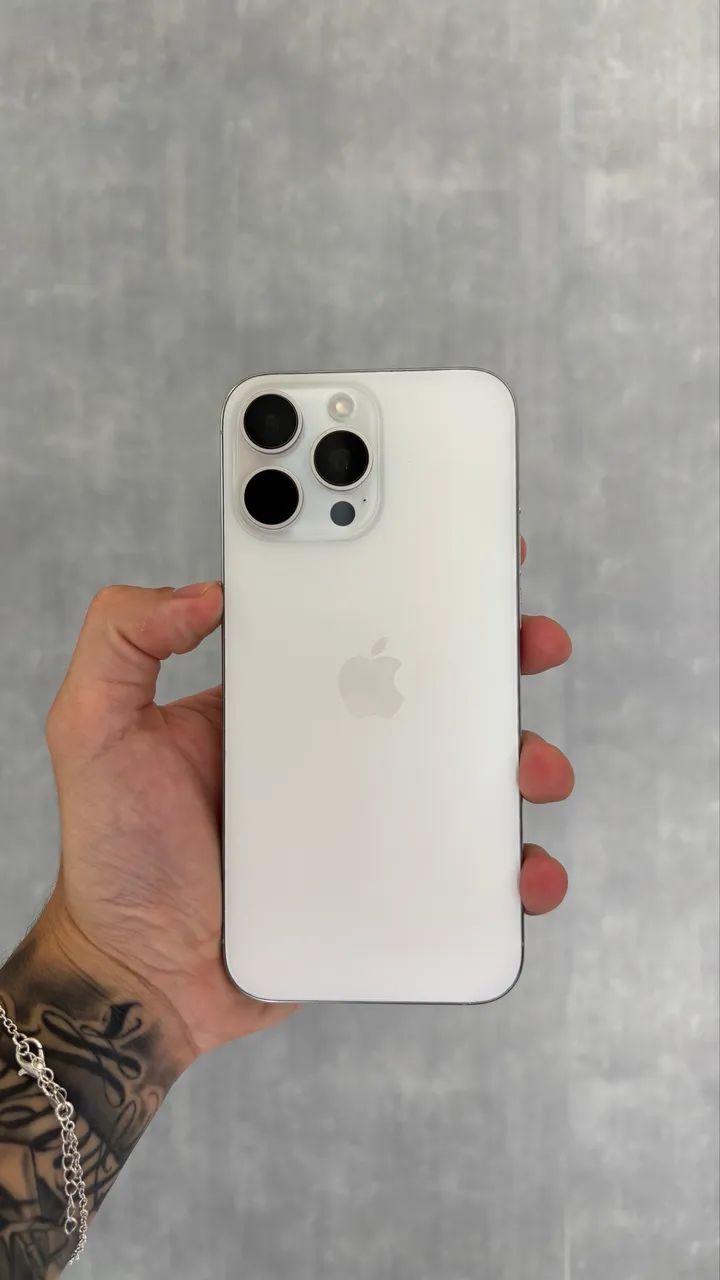 Apple iPhone 16 256GB ホワイト 94％超美品 iPhone 16 pro max 256GB Branco - Celulares e Smartphones