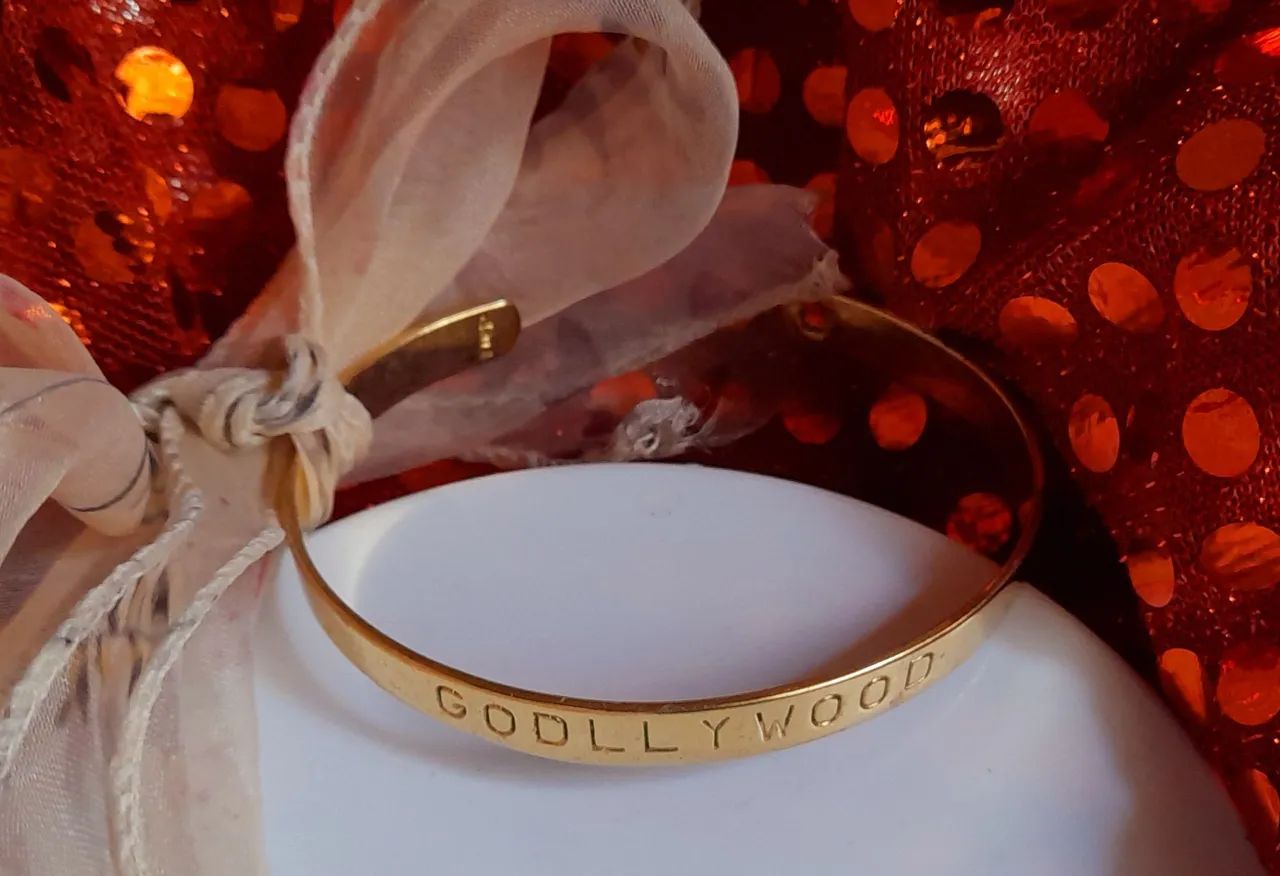 Bracelete dourado ajustável  - Foto 2