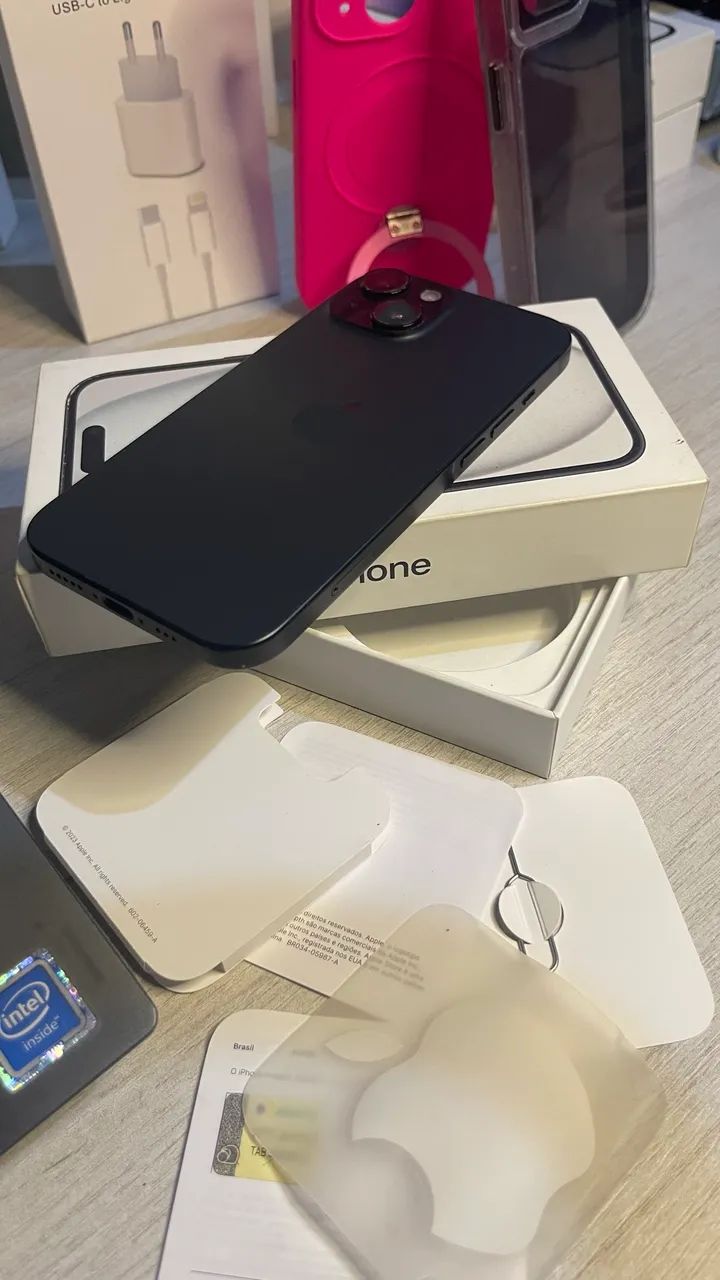 iPhone 15 128GB preto muito bem conservado  - Foto 2