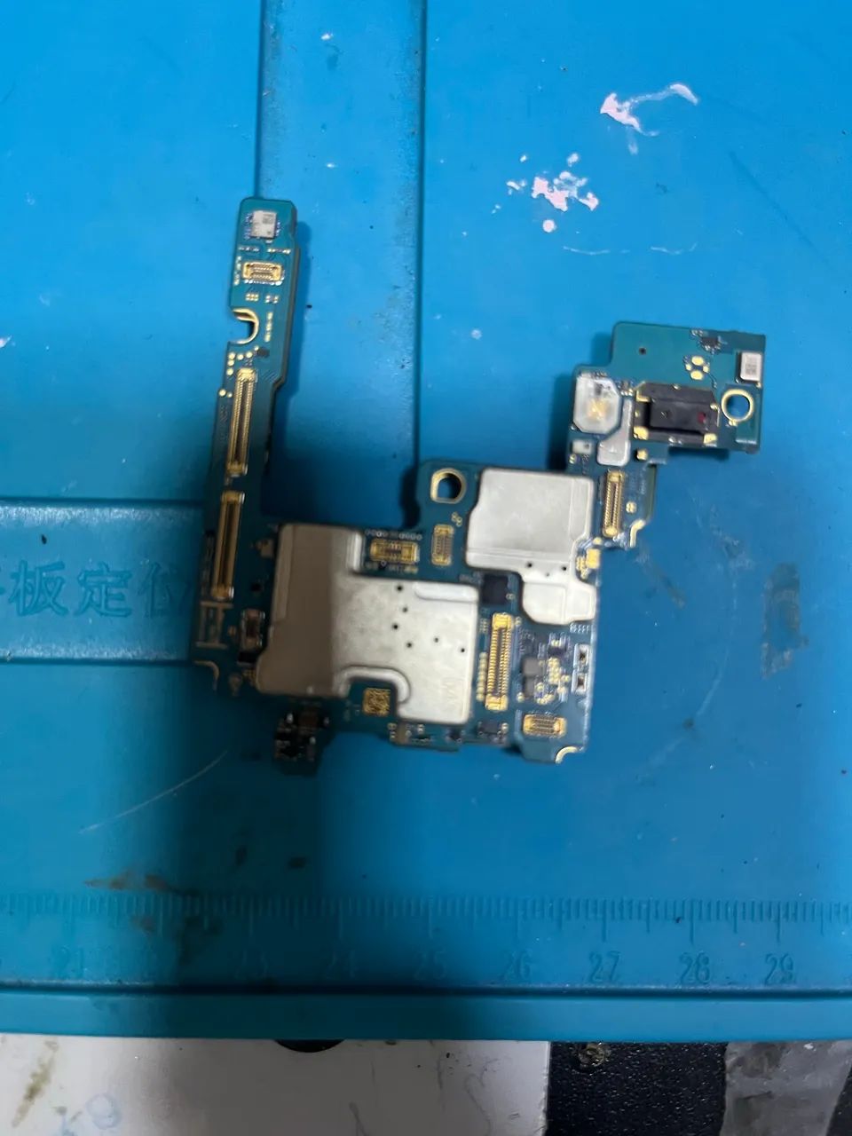 Vendo placa retirada de componentes s23 ultra  - Foto 3